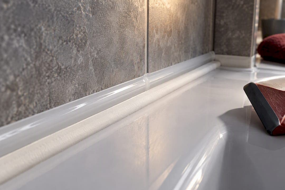 Silikon vs Acryl: welche Dichtmasse passt zu Ihrer Fuge?
